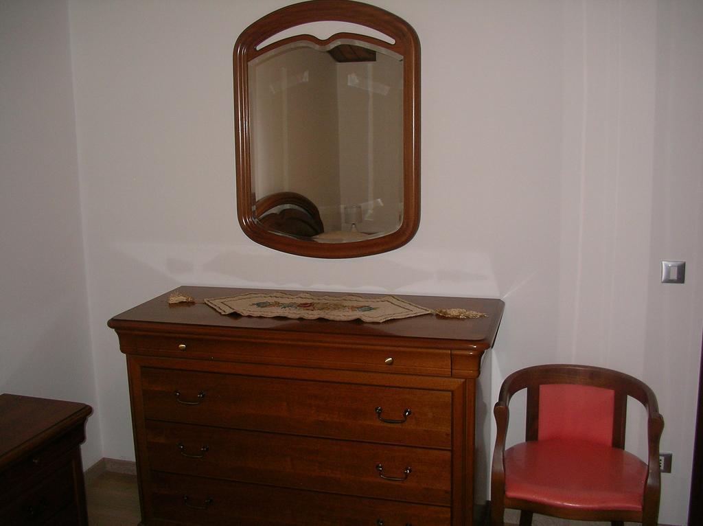 Ferienwohnung Residenza Caola Sant'Antonio Mavignola Madonna Zimmer foto